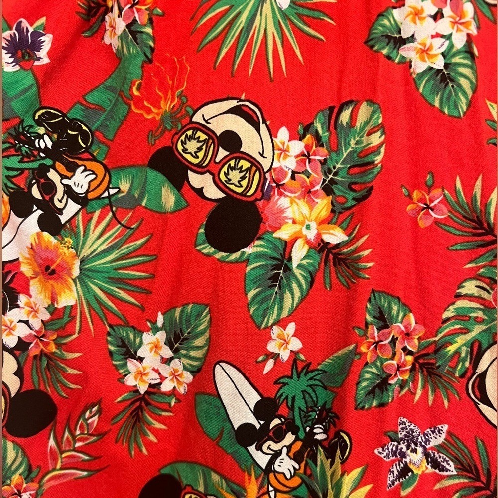Disney Hawaiian Mickey Short Sleeve Buttoned Shirt, Adult Size‎ Small - Picture 3 of 4